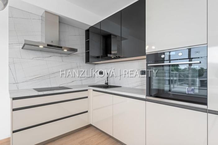 Prodej bytu 3+kk, České Budějovice - České Budějovice 2, Branišovská, 70 m2