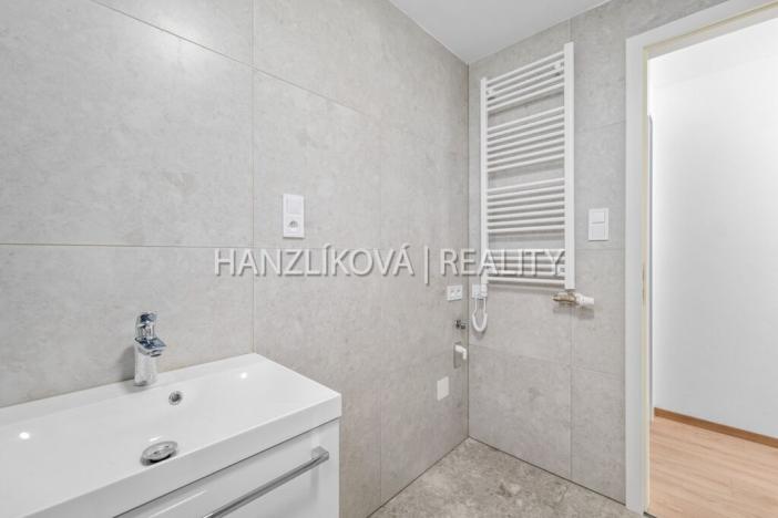 Prodej bytu 3+kk, České Budějovice - České Budějovice 2, Branišovská, 70 m2