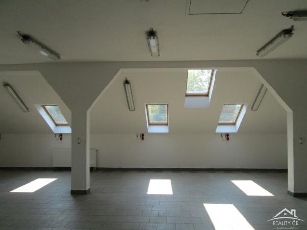 Pronájem kanceláře, Jihlava, 185 m2