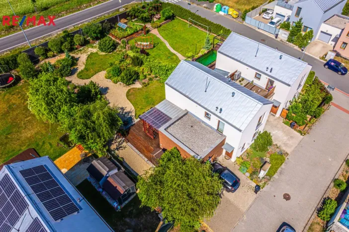 Prodej rodinného domu, Praha - Cholupice, Lhenická, 152 m2