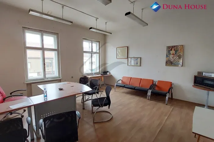 Prodej kanceláře, Roudnice nad Labem, Špindlerova třída, 564 m2