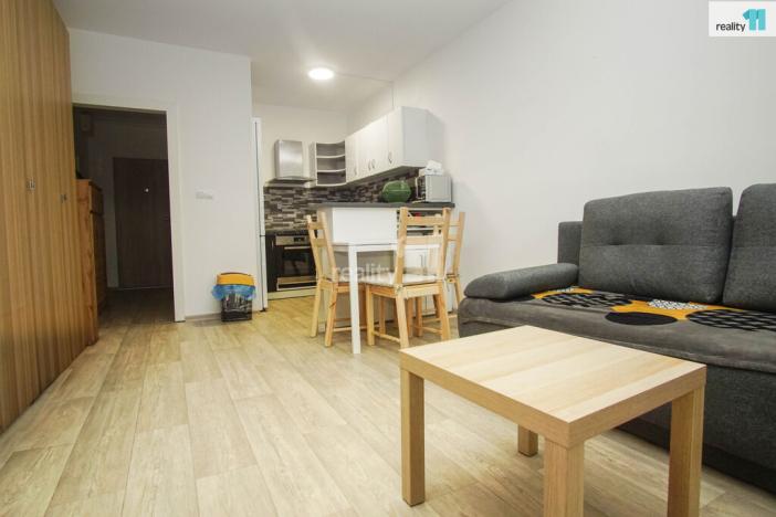 Pronájem bytu 2+kk, Hulín, Družba, 38 m2