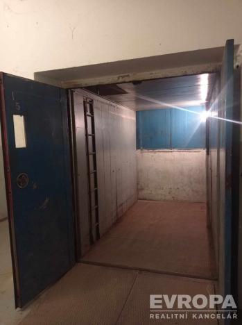 Pronájem skladu, Liberec - Liberec XVII-Kateřinky, Kateřinská, 700 m2