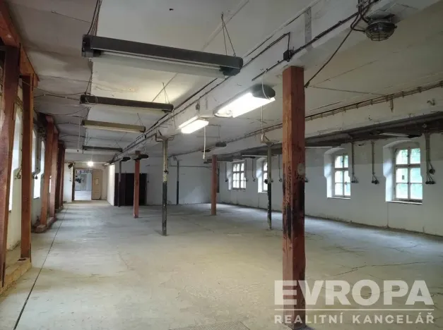 Pronájem skladu, Liberec - Liberec XVII-Kateřinky, Kateřinská, 700 m2