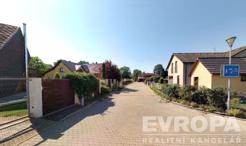 Prodej rodinného domu, Kunětice, 152 m2