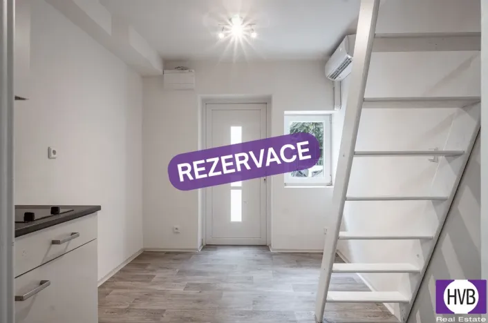 Prodej bytu 1+kk, Praha - Žižkov, Husitská, 16 m2