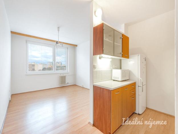 Pronájem bytu 1+kk, Praha - Bohnice, Bukolská, 29 m2