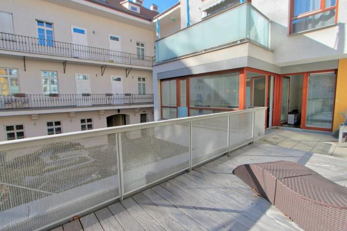 Prodej bytu 2+kk, Praha - Karlín, Kollárova, 54 m2