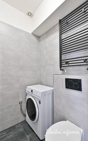 Pronájem bytu 1+kk, Brno - Královo Pole, Slovinská, 37 m2