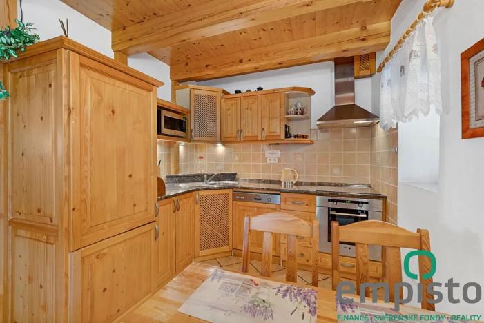 Prodej rodinného domu, Štítary, 327 m2