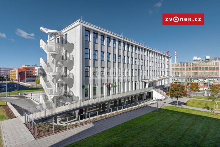 Pronájem obchodního prostoru, Zlín, 100 m2