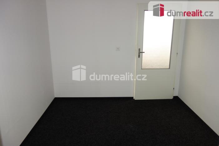 Pronájem kanceláře, Břeclav, náměstí T. G. Masaryka, 26 m2