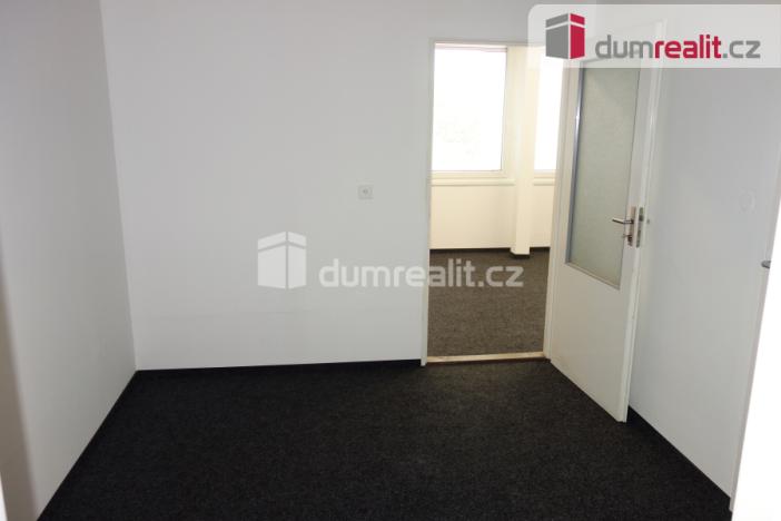 Pronájem kanceláře, Břeclav, náměstí T. G. Masaryka, 26 m2