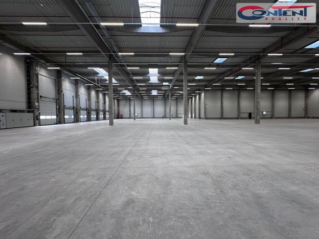 Pronájem skladu, Pardubice - Rosice, Salavcova, 4000 m2