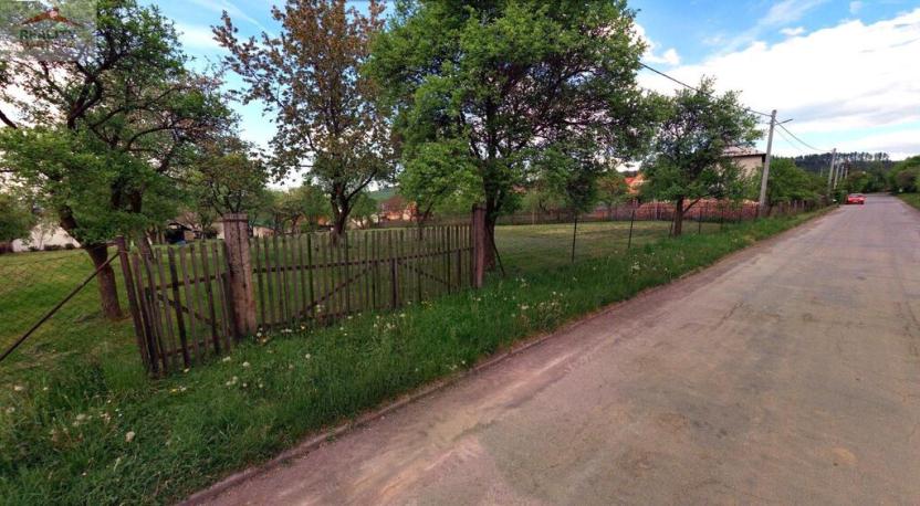 Prodej pozemku pro bydlení, Lešná - Perná, 1563 m2