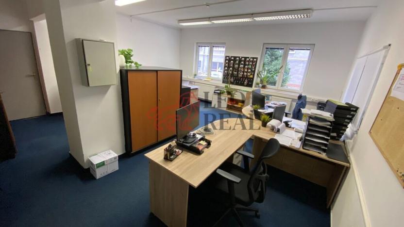 Pronájem skladu, Humpolec - Brunka, 3800 m2