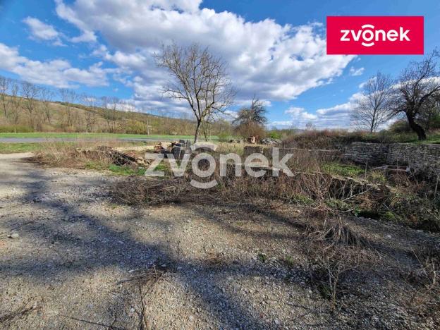 Prodej komerčního pozemku, Velká nad Veličkou, 4667 m2