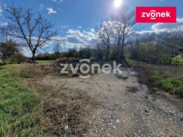 Prodej komerčního pozemku, Velká nad Veličkou, 4667 m2