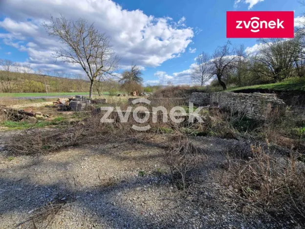 Prodej komerčního pozemku, Velká nad Veličkou, 4667 m2