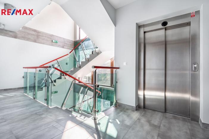 Prodej bytu 4+kk, Karlovy Vary, Libušina, 171 m2