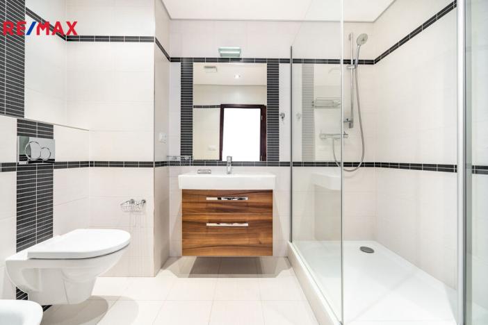 Prodej bytu 4+kk, Karlovy Vary, Libušina, 171 m2