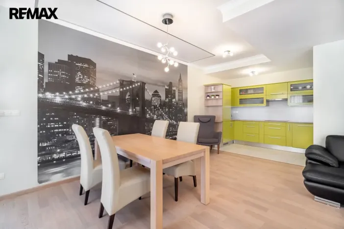 Prodej bytu 4+kk, Karlovy Vary, Libušina, 171 m2