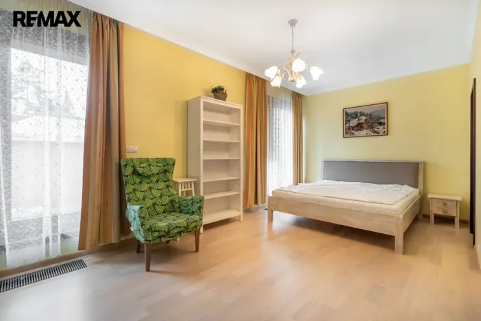 Prodej bytu 4+kk, Karlovy Vary, Libušina, 171 m2