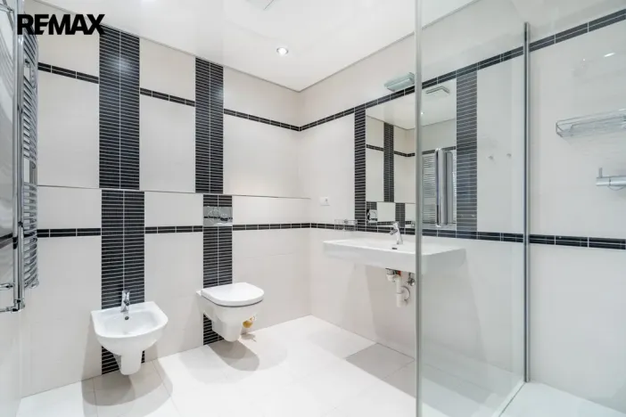 Prodej bytu 4+kk, Karlovy Vary, Libušina, 171 m2