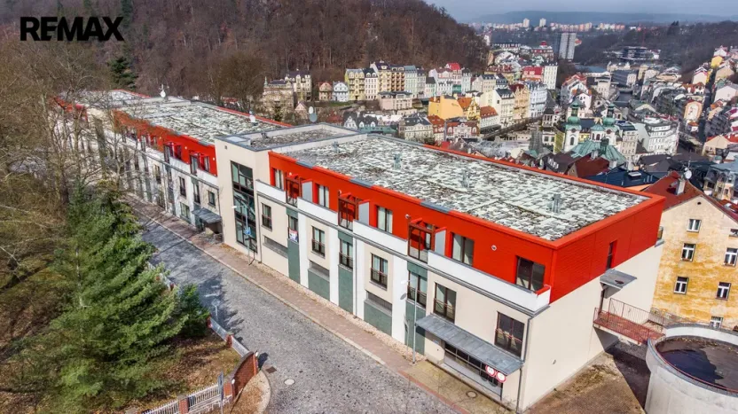 Prodej bytu 4+kk, Karlovy Vary, Libušina, 171 m2