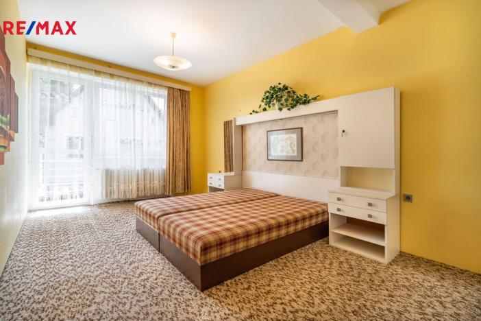 Prodej rodinného domu, Karlovy Vary - Drahovice, Vrchlického, 243 m2