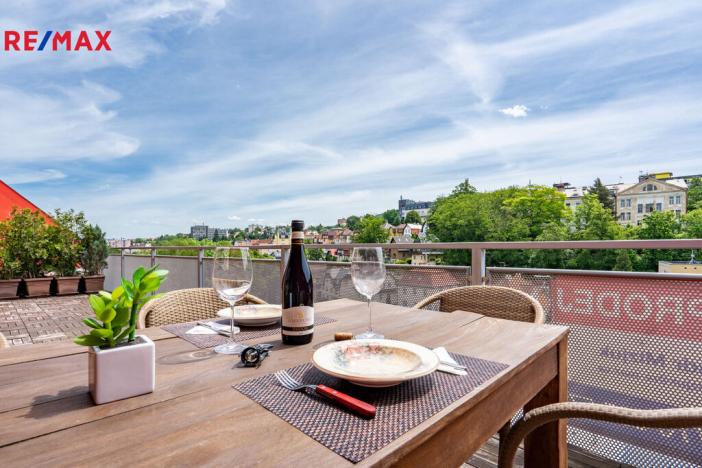 Prodej bytu 3+kk, Karlovy Vary, Jateční, 96 m2