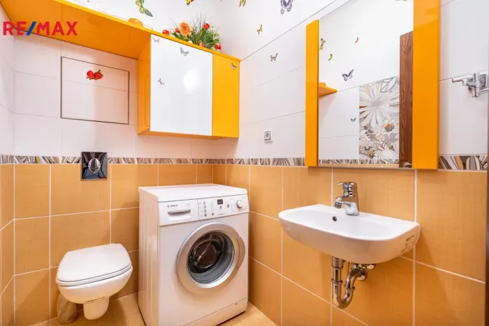 Prodej bytu 3+kk, Karlovy Vary, Jateční, 96 m2