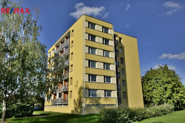 Pronájem bytu 1+1, Hradec Králové - Třebeš, Hradecká, 44 m2