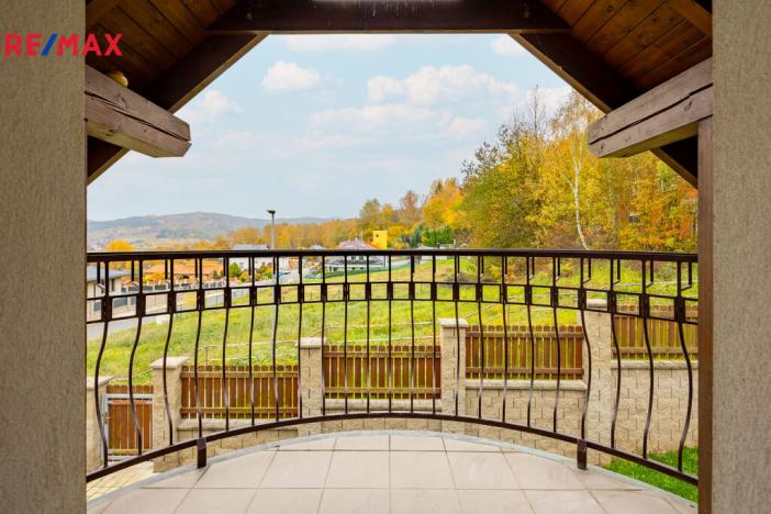 Prodej rodinného domu, Jenišov - Pod Rohem, K Rohu, 205 m2