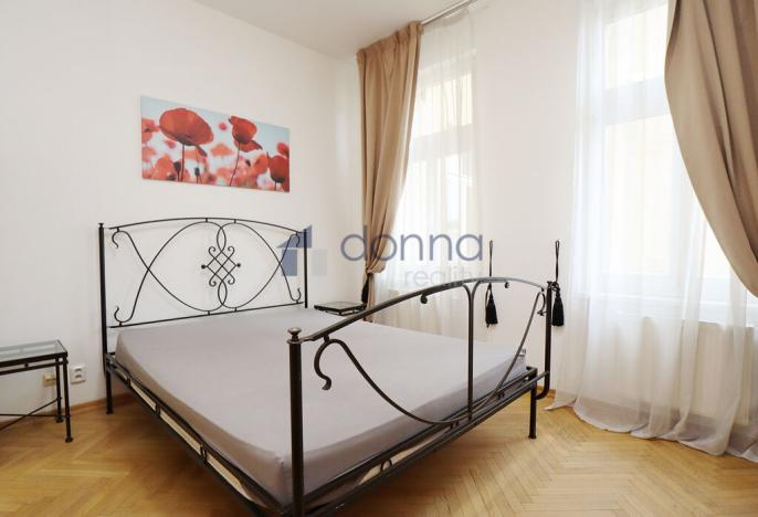 Pronájem bytu 2+kk, Praha - Vinohrady, Jana Masaryka, 42 m2