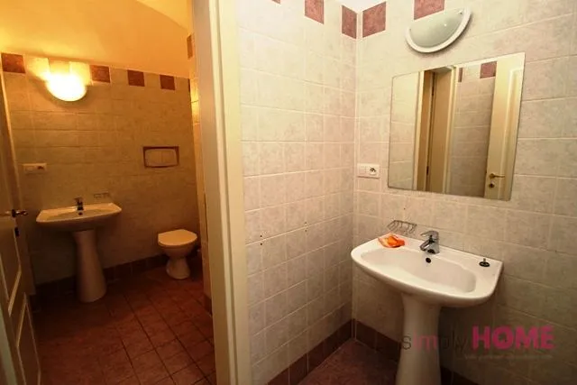 Pronájem kanceláře, Praha - Nové Město, Tyršova, 81 m2