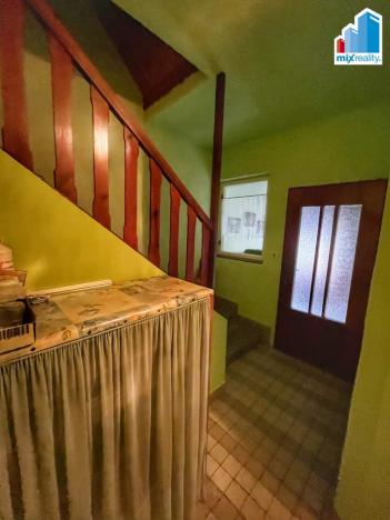 Prodej rodinného domu, Srní, 1002 m2