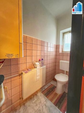 Prodej rodinného domu, Srní, 1002 m2