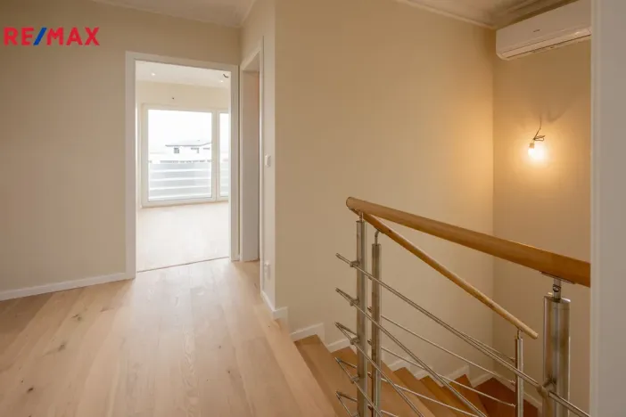 Prodej rodinného domu, Jenišov - Pod Rohem, Horská, 178 m2