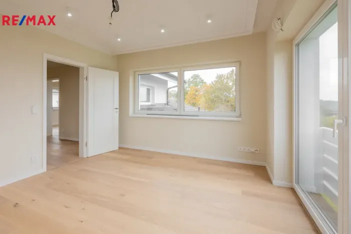 Prodej rodinného domu, Jenišov - Pod Rohem, Horská, 178 m2