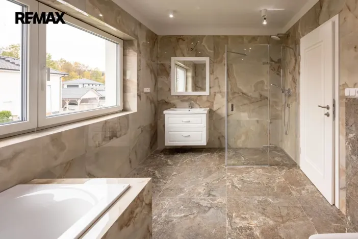 Prodej rodinného domu, Jenišov - Pod Rohem, Horská, 167 m2