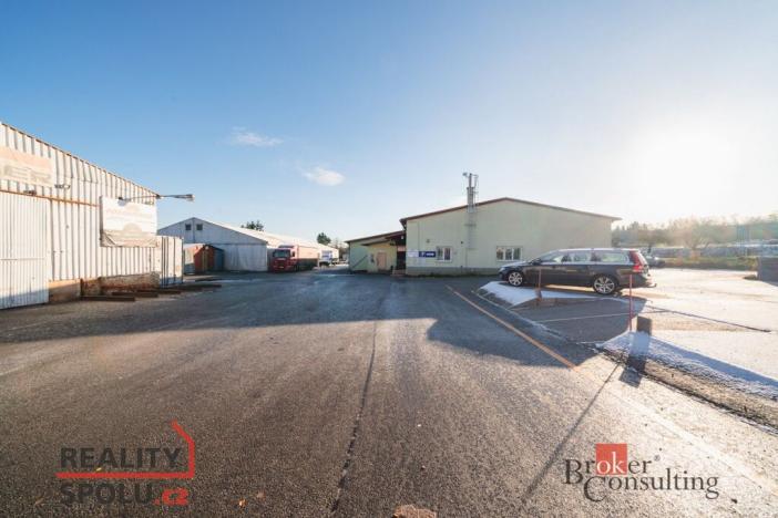 Prodej výrobních prostor, Kozolupy, 8000 m2