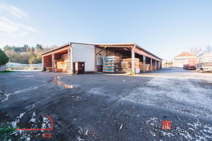 Prodej výrobních prostor, Kozolupy, 8000 m2