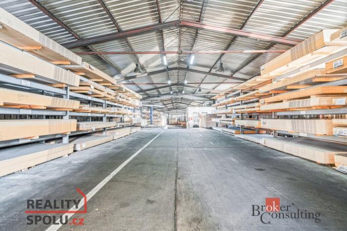 Prodej výrobních prostor, Kozolupy, 8000 m2