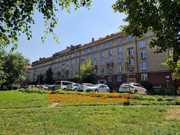 Pronájem obchodního prostoru, Havířov - Město, Místní, 148 m2