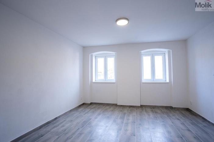 Prodej rodinného domu, Manětín, 208 m2