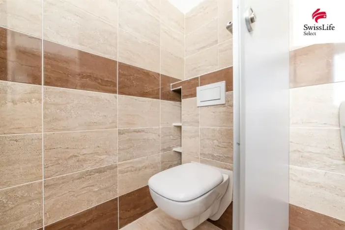 Pronájem obchodního prostoru, Dobronín, 230 m2