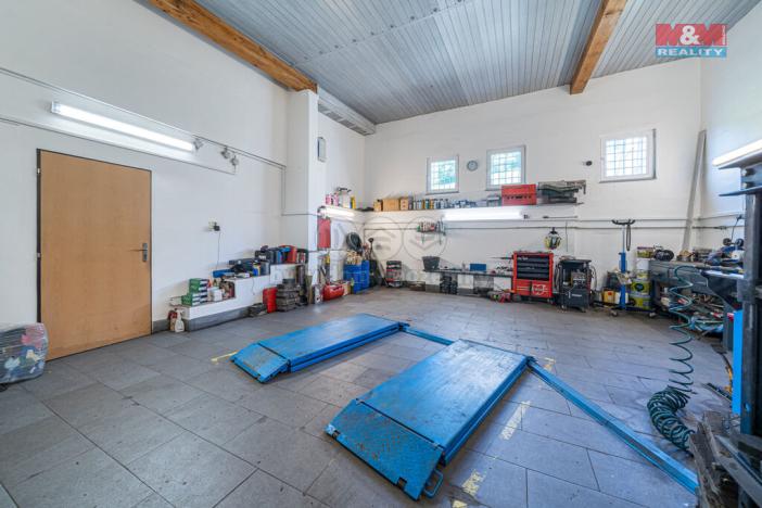 Prodej obchodního prostoru, Zlín - Prštné, Cyklistická, 105 m2