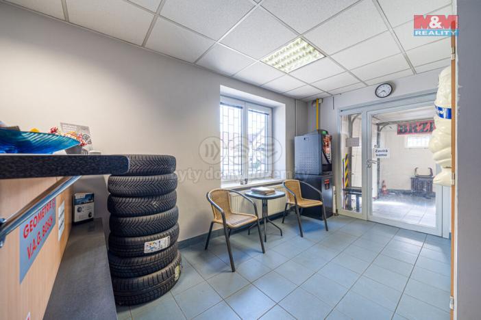 Prodej obchodního prostoru, Zlín - Prštné, Cyklistická, 105 m2