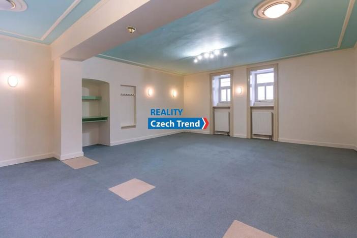 Prodej činžovního domu, Olomouc, Kollárovo nám., 2762 m2